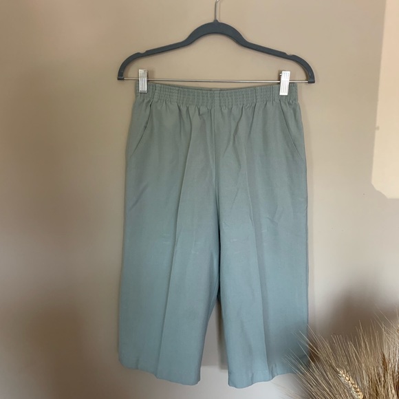 SOLD - Picture 2 of 4